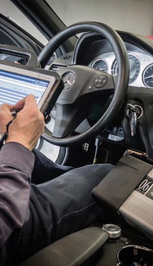 ab0-r0a8qukj0y2kq9yv6qg9bqpxa7581l36vnk4bfmgcw