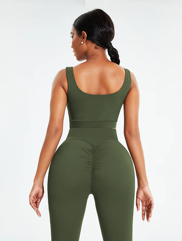 La Rouge’s 2 Piece Stylish Sportswear - Image 10