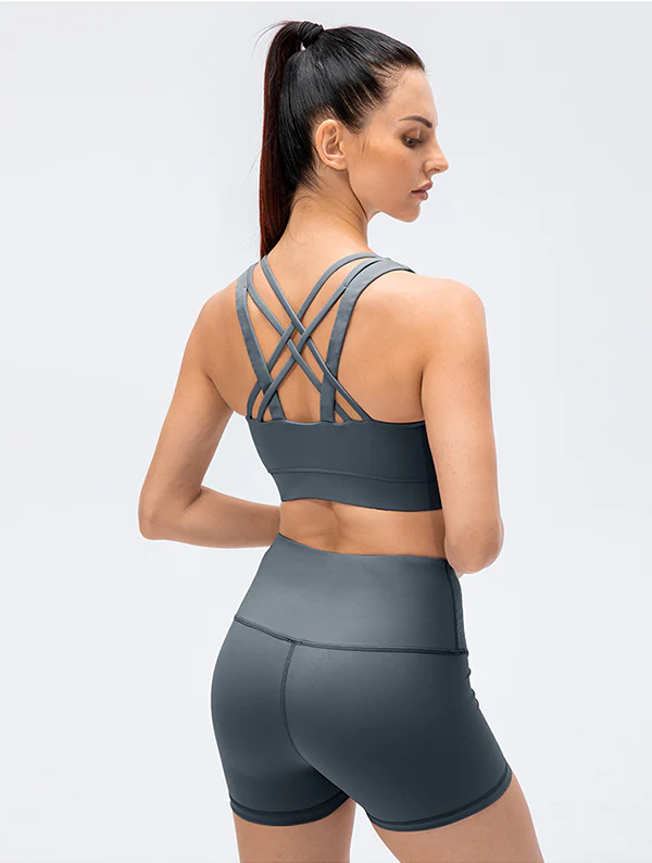 La Rouge’s Two Piece Sports Set - Image 9